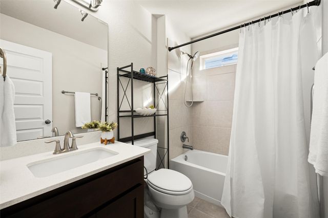 12617 Iron Bridge DR, Manchaca, TX 78652