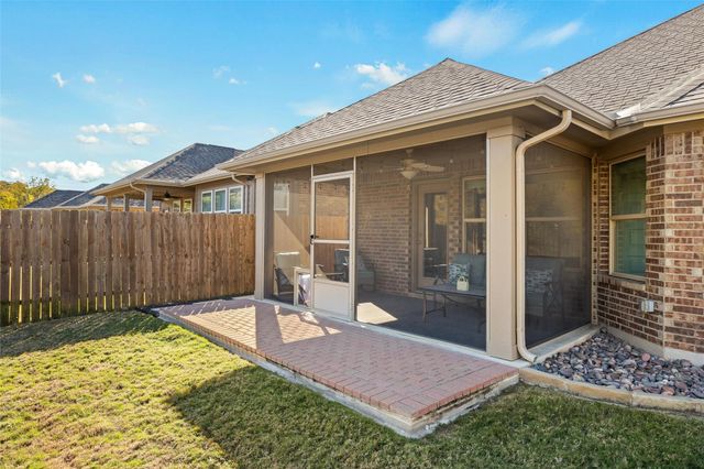 12617 Iron Bridge DR, Manchaca, TX 78652