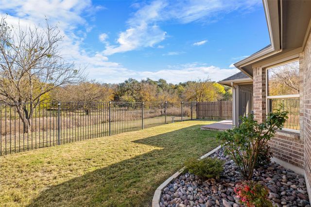 12617 Iron Bridge DR, Manchaca, TX 78652