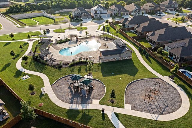 12617 Iron Bridge DR, Manchaca, TX 78652