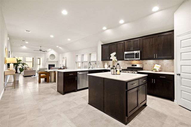 12617 Iron Bridge DR, Manchaca, TX 78652