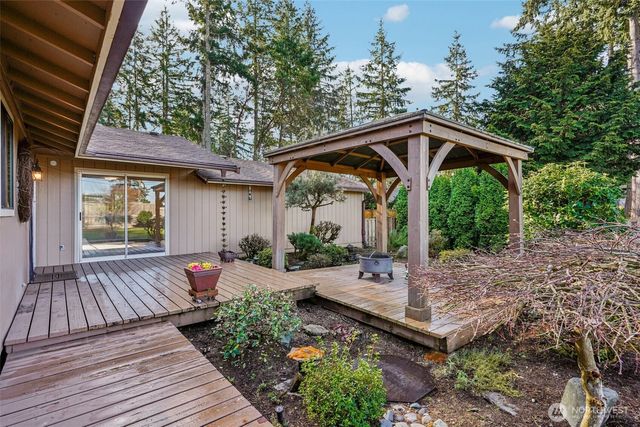 4708 Grandview Drive W, Tacoma, WA 98466