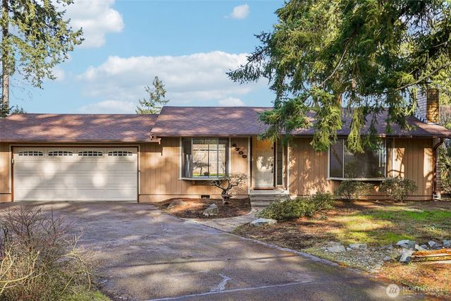 4708 Grandview Drive W, Tacoma, WA 98466