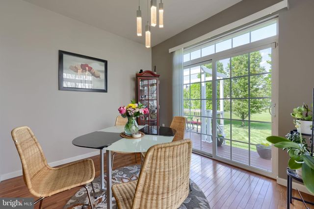 504 BROOKSHIRE DR, Lancaster, PA 17601
