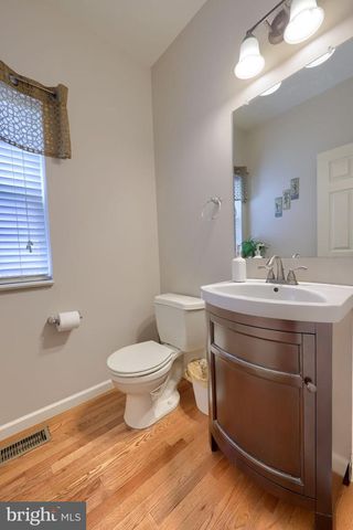 504 BROOKSHIRE DR, Lancaster, PA 17601