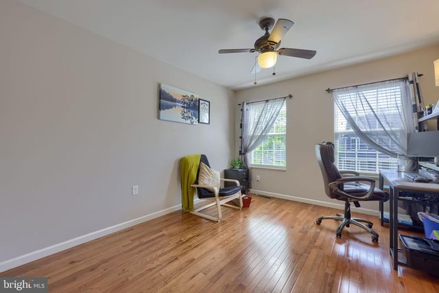 504 BROOKSHIRE DR, Lancaster, PA 17601