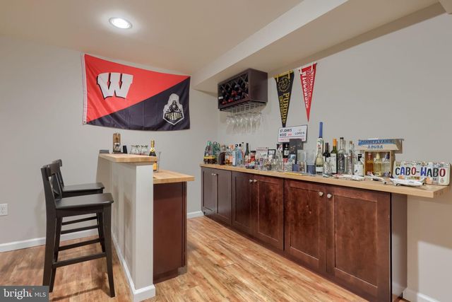 504 BROOKSHIRE DR, Lancaster, PA 17601