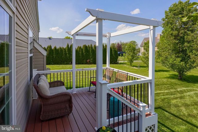 504 BROOKSHIRE DR, Lancaster, PA 17601