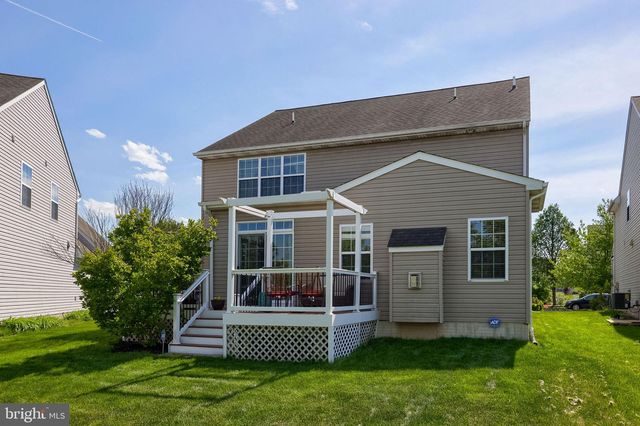504 BROOKSHIRE DR, Lancaster, PA 17601