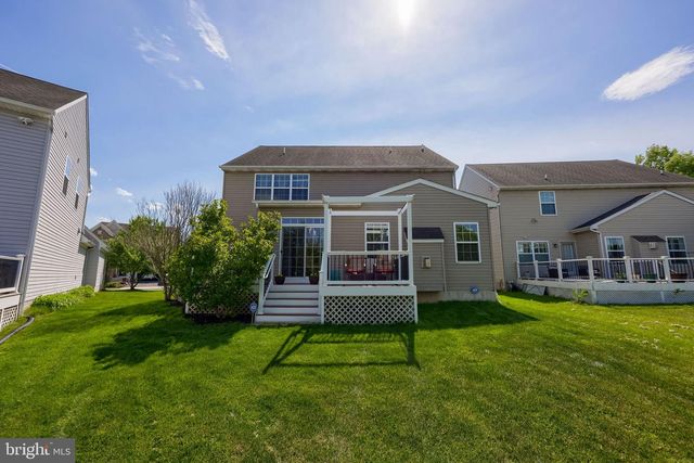504 BROOKSHIRE DR, Lancaster, PA 17601