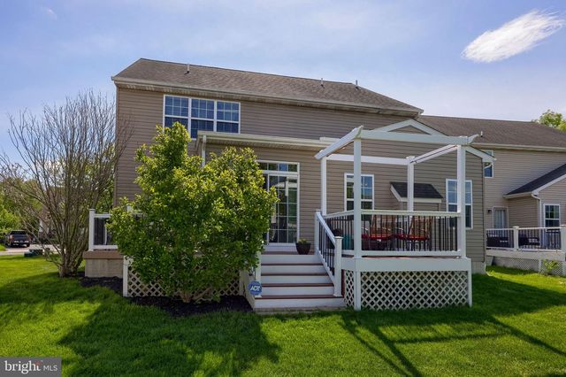 504 BROOKSHIRE DR, Lancaster, PA 17601