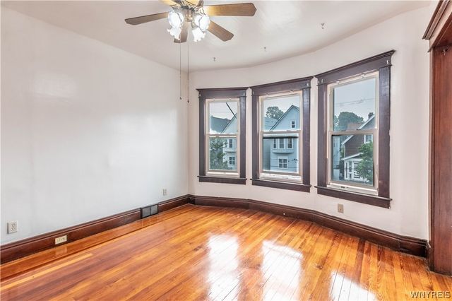 68 Princeton Place, Buffalo, NY 14210