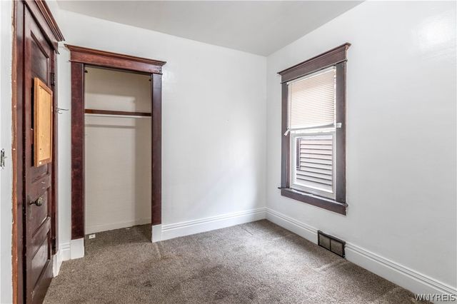 68 Princeton Place, Buffalo, NY 14210