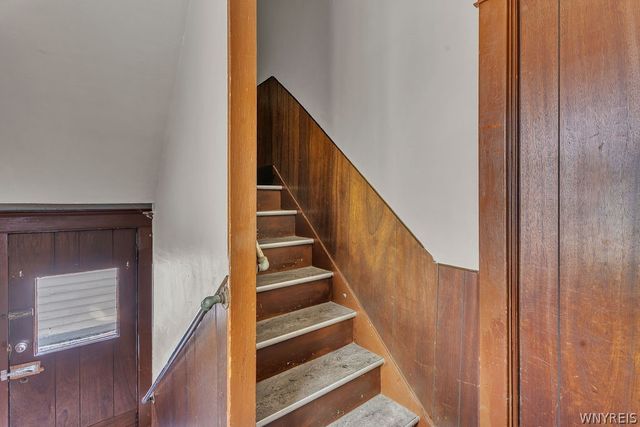 68 Princeton Place, Buffalo, NY 14210