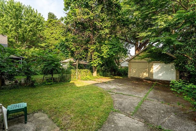 68 Princeton Place, Buffalo, NY 14210