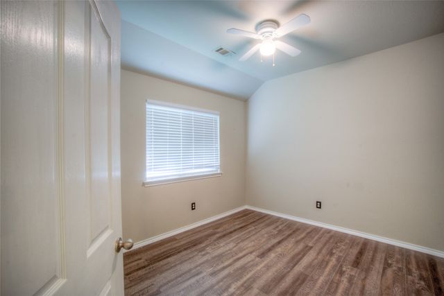 5012 Nash Lane, Fort Worth, TX 76244