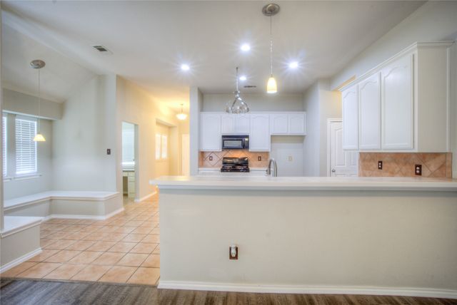 5012 Nash Lane, Fort Worth, TX 76244