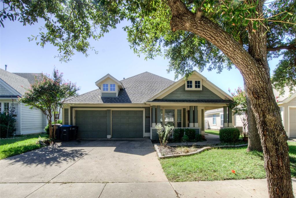 5012 Nash Lane, Fort Worth, TX 76244