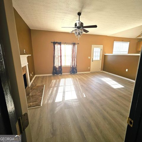1278 Labrador Lane, Riverdale, GA 30296
