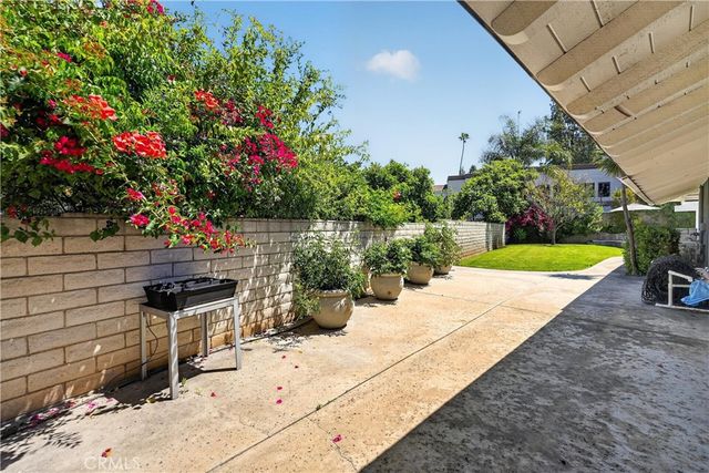 945 Le Conte Drive, Riverside, CA 92507