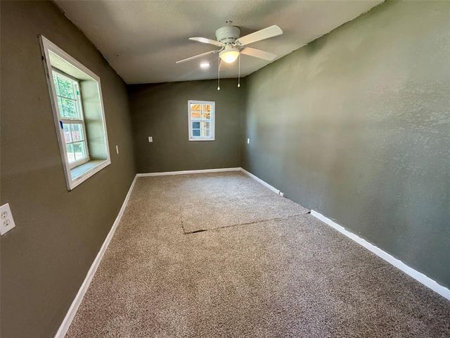 115 W Farrall Street, Shawnee, OK 74801