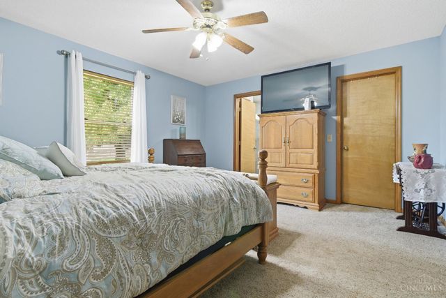 3802 Charfield Lane, Hamilton, OH 45011