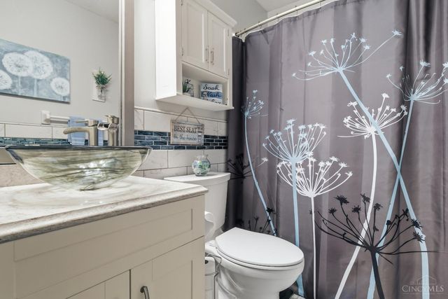 3802 Charfield Lane, Hamilton, OH 45011
