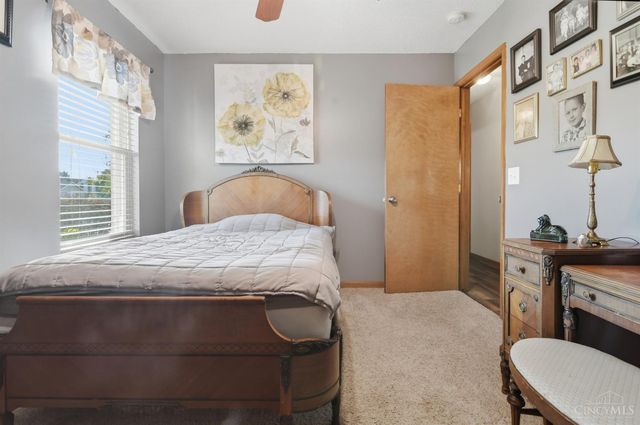 3802 Charfield Lane, Hamilton, OH 45011