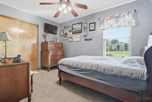 3802 Charfield Lane, Hamilton, OH 45011
