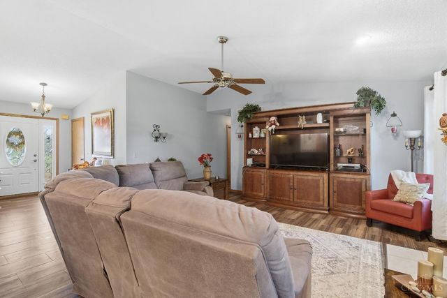 3802 Charfield Lane, Hamilton, OH 45011