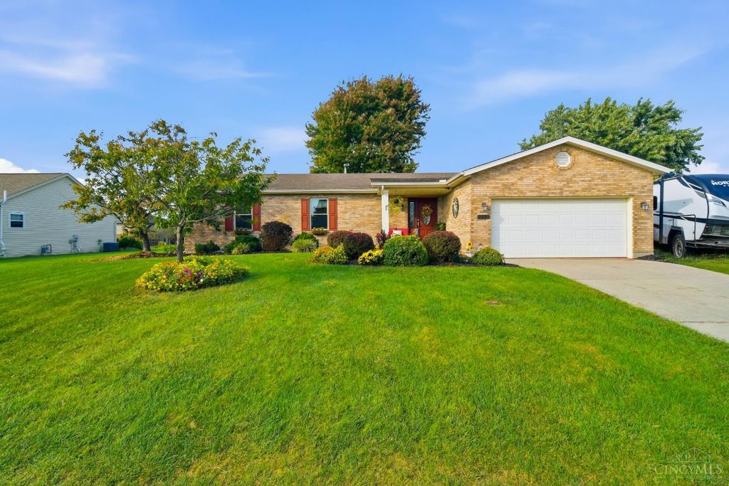 3802 Charfield Lane, Hamilton, OH 45011