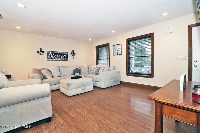 1208 Pensacola Road, Forked River, NJ 08731