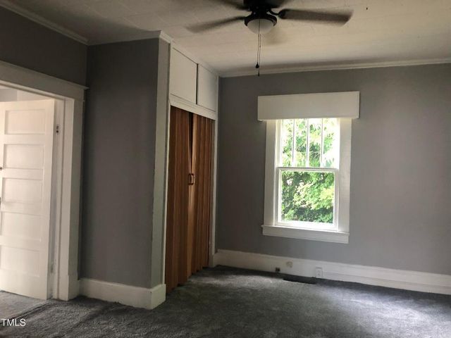 3124 Raleigh Road, Henderson, NC 27537