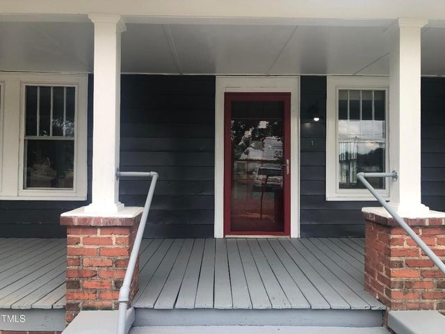 3124 Raleigh Road, Henderson, NC 27537