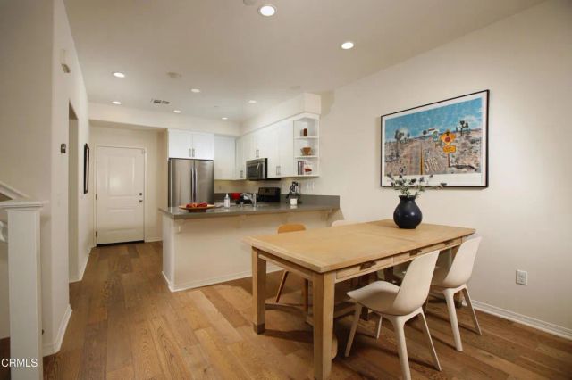 281 N Mar Vista 14, Pasadena, CA 91106