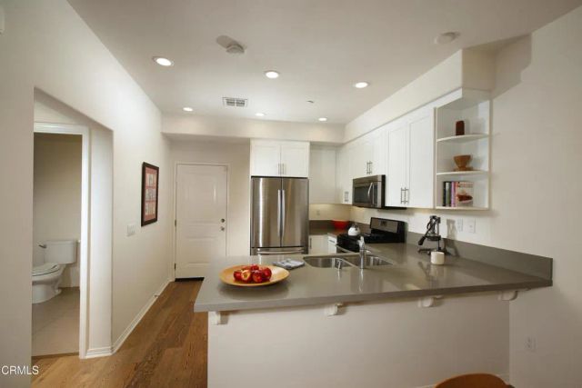 281 N Mar Vista 14, Pasadena, CA 91106