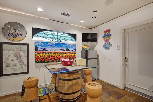 526 Bolton Place, Houston, TX 77024