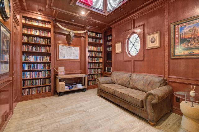 526 Bolton Place, Houston, TX 77024