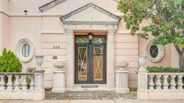 526 Bolton Place, Houston, TX 77024