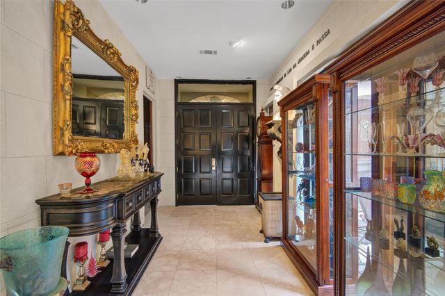 526 Bolton Place, Houston, TX 77024