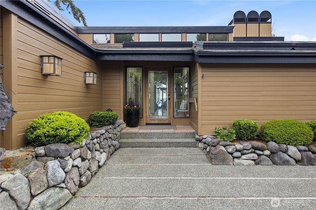 5325 Illahee Lane NE, Olympia, WA 98516