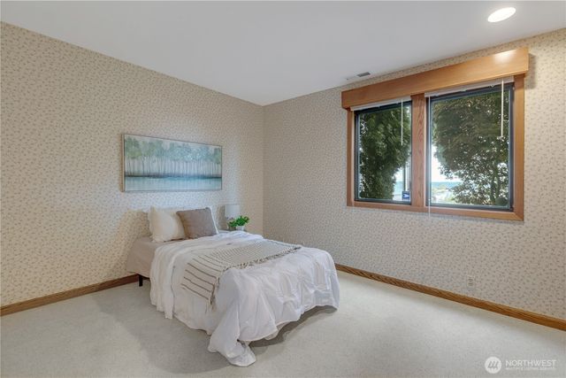 5325 Illahee Lane NE, Olympia, WA 98516