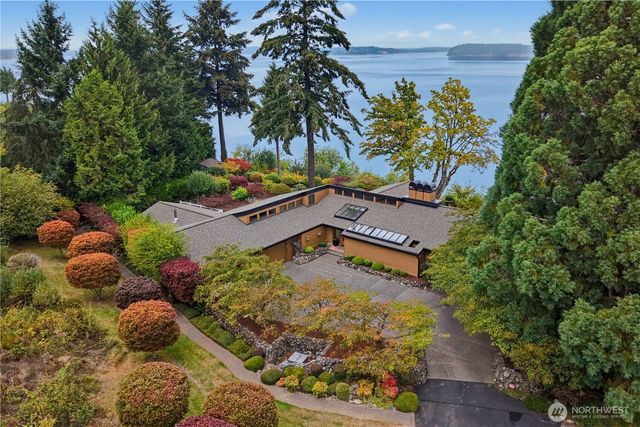 5325 Illahee Lane NE, Olympia, WA 98516