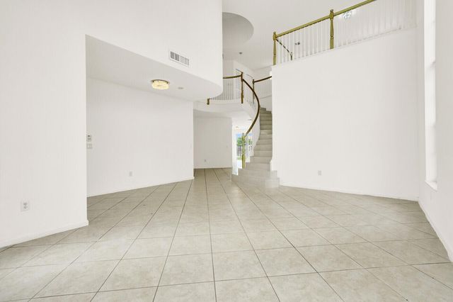 9037 Alexandra Circle, Wellington, FL 33414