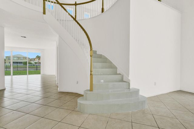 9037 Alexandra Circle, Wellington, FL 33414