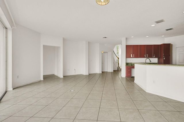 9037 Alexandra Circle, Wellington, FL 33414