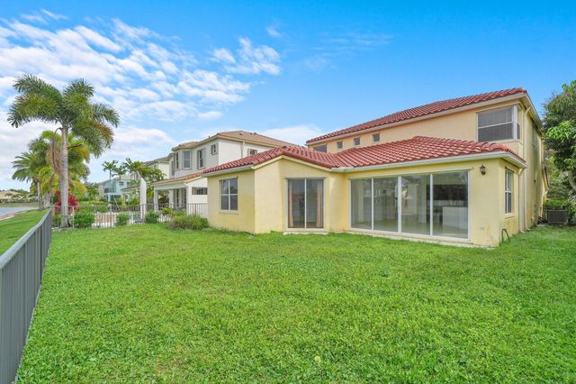 9037 Alexandra Circle, Wellington, FL 33414