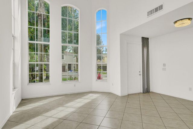 9037 Alexandra Circle, Wellington, FL 33414