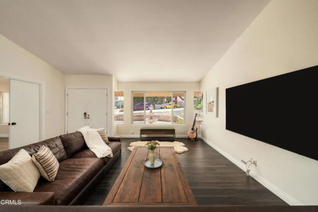 2400 Temple Avenue, Camarillo, CA 93010