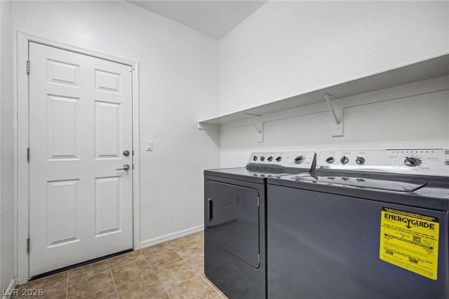 6051 Tersky Court, Las Vegas, NV 89122